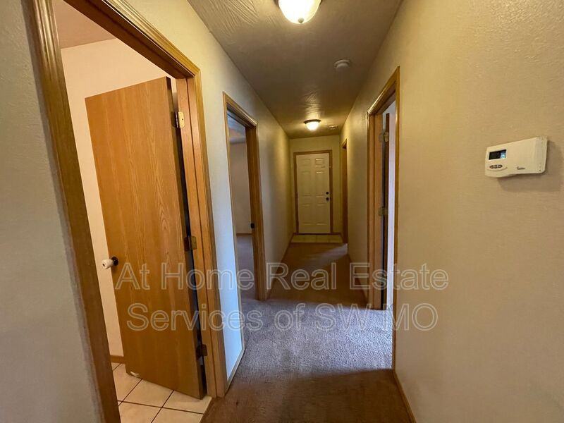 1964 S Bryson Cir - Photo 6 of 12