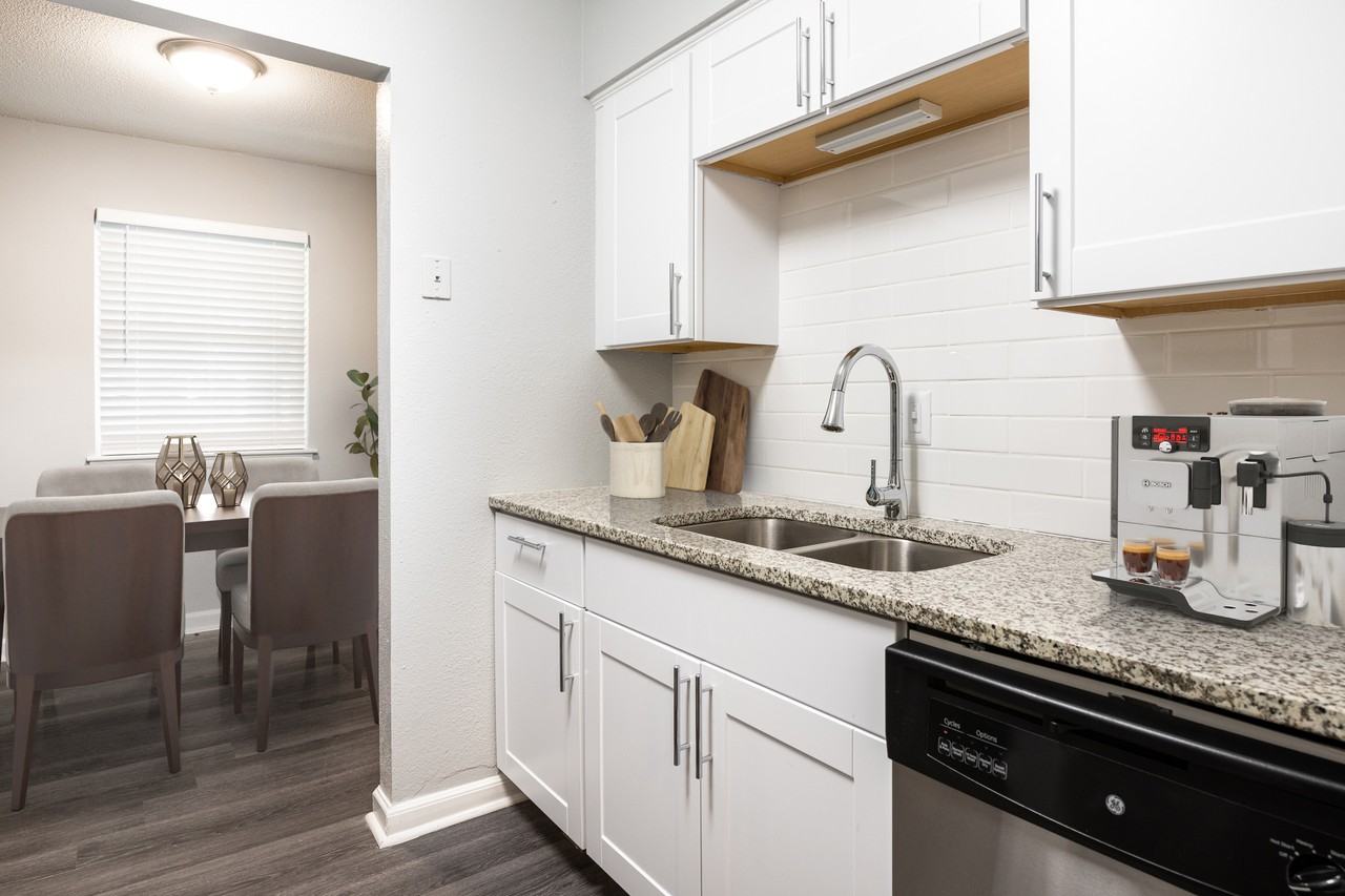 59twenty Monroe Apartments 5920 Monroe Road, Charlotte, NC 28212