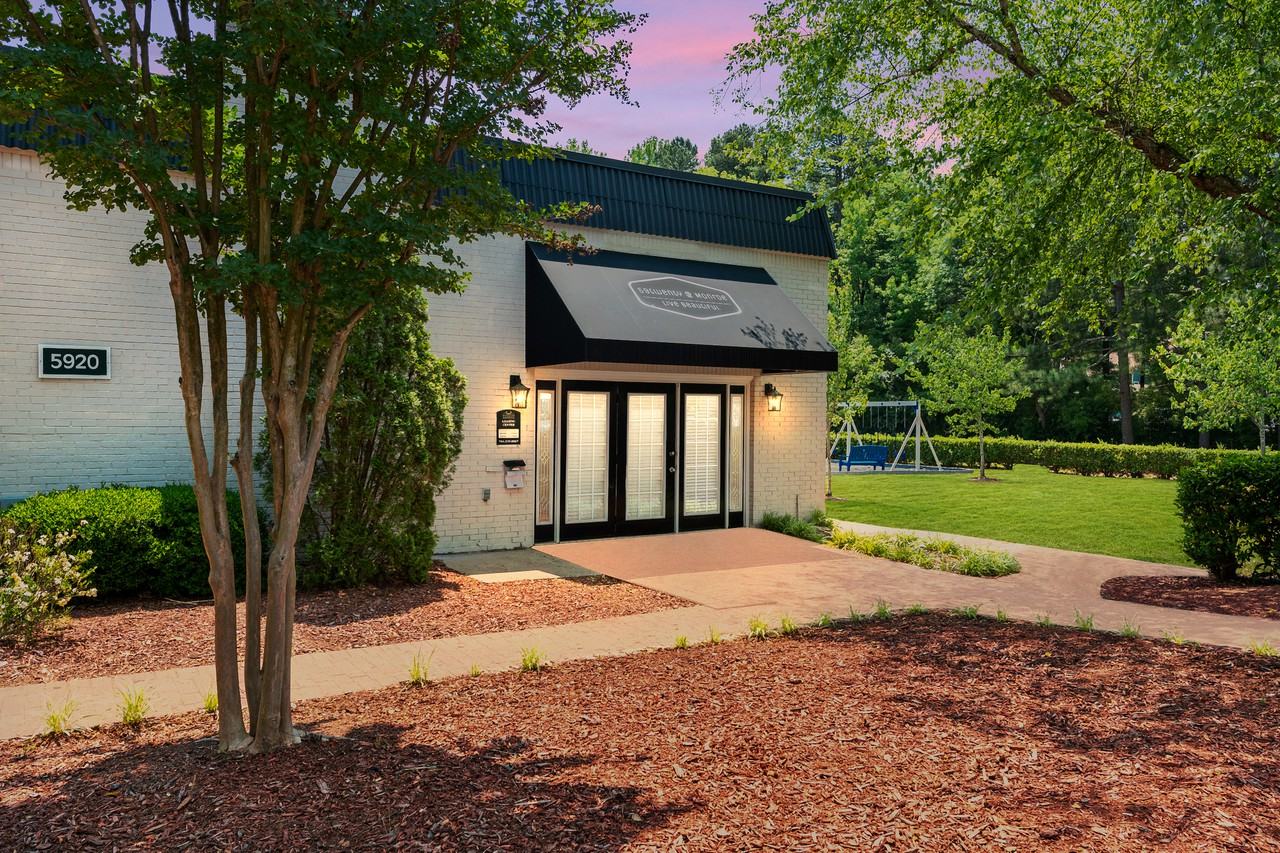 59twenty @ Monroe Apartments - Photo 7 of 27