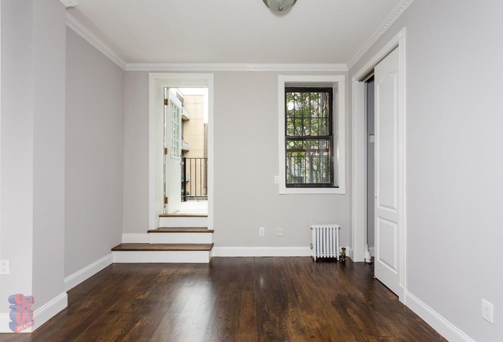 10th Ave #2RS - Photo 5 of 10