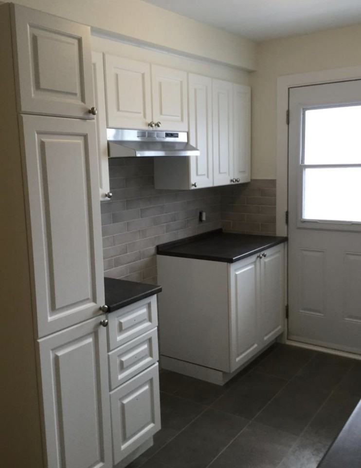 758 81e Avenue #8 - Photo 2 of 6