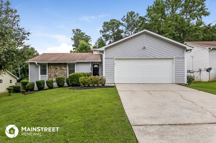 3017 Medina Dr - Photo 2 of 16