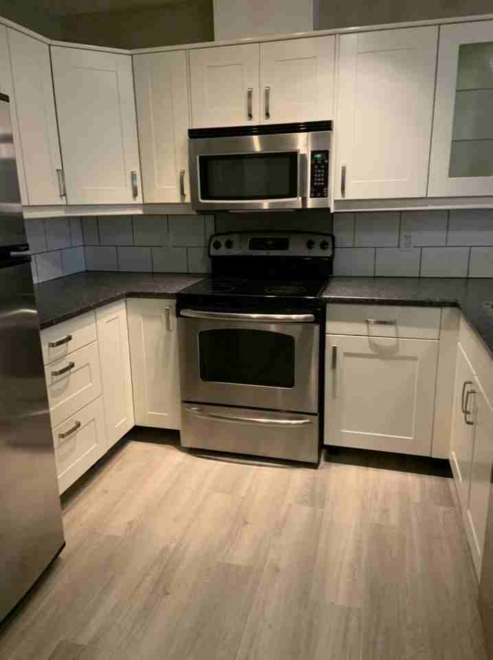 9822 73 Ave NW - Photo 2 of 9