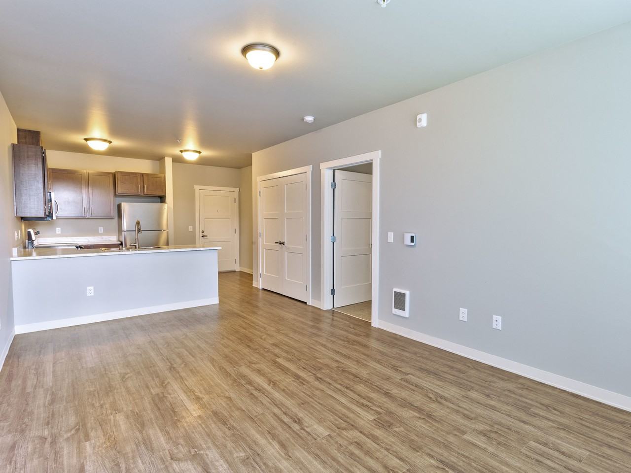 Mahogany Manor Apartments 1300 Mahogany Ave, Bellingham, WA 98226