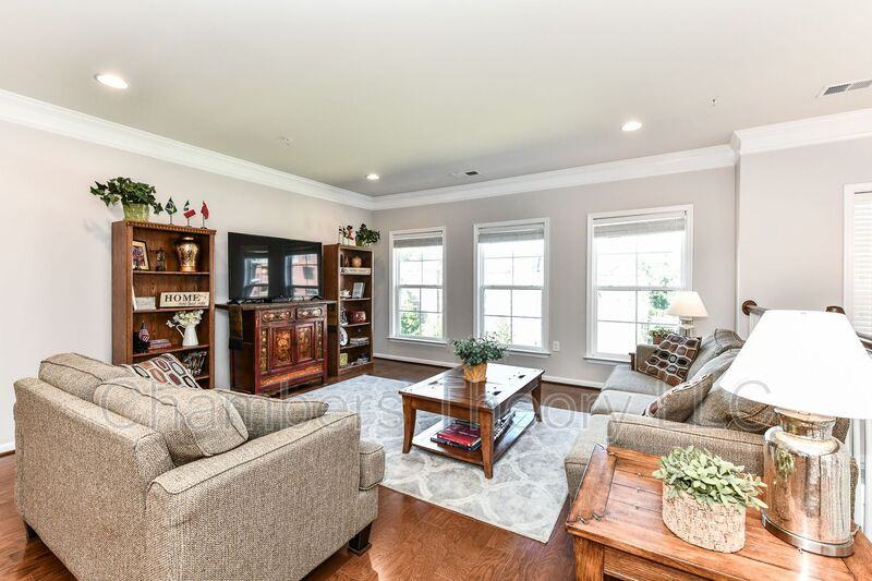 2942 Finsbury Pl #116 - Photo 6 of 41