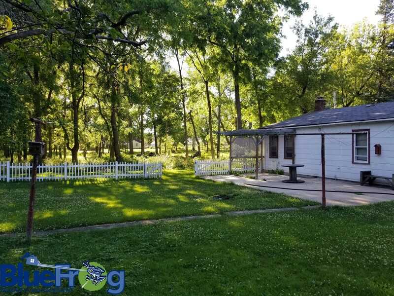 479 Ernest St - Photo 2 of 22