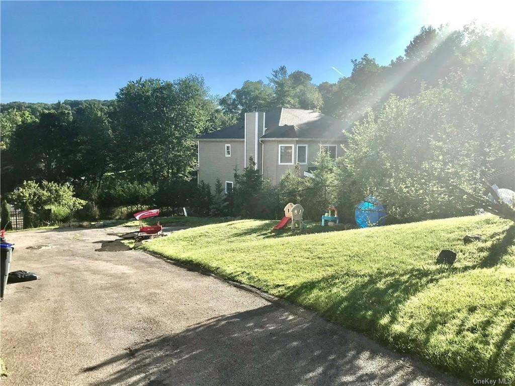 3 Divney Ln - Photo 2 of 16