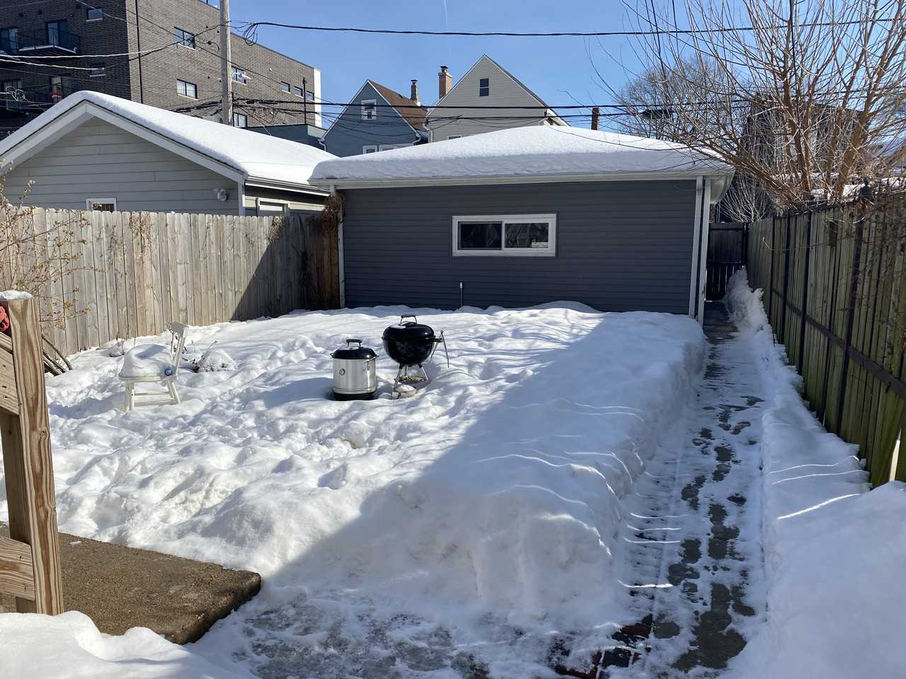 1927 N Richmond - Photo 2 of 3