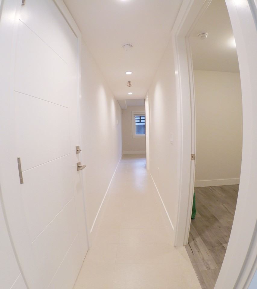 2117 East 52nd Avenue - Photo 2 of 7