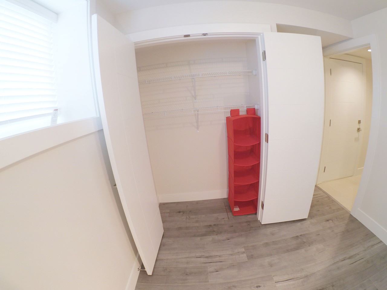 2117 East 52nd Avenue - Photo 3 of 7