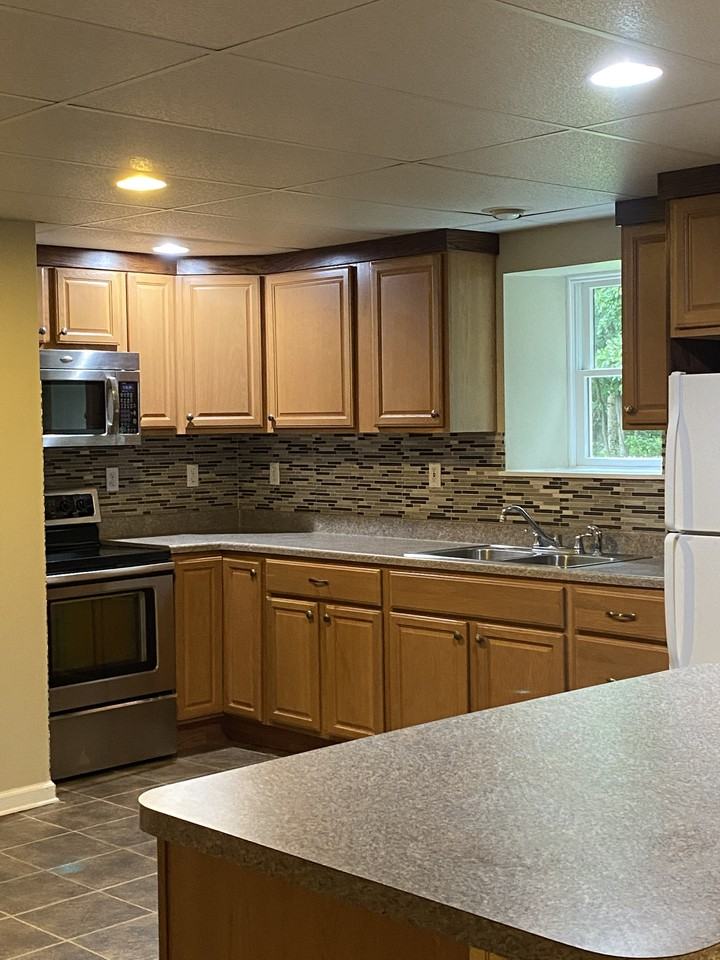 72 Sterling Hill Road - Photo 3 of 9