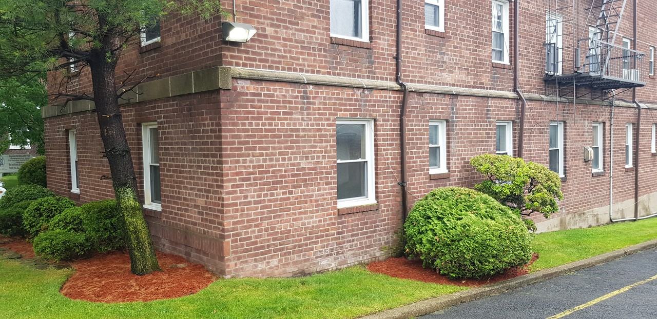 22 Cedar Street #2B - Photo 2 of 10