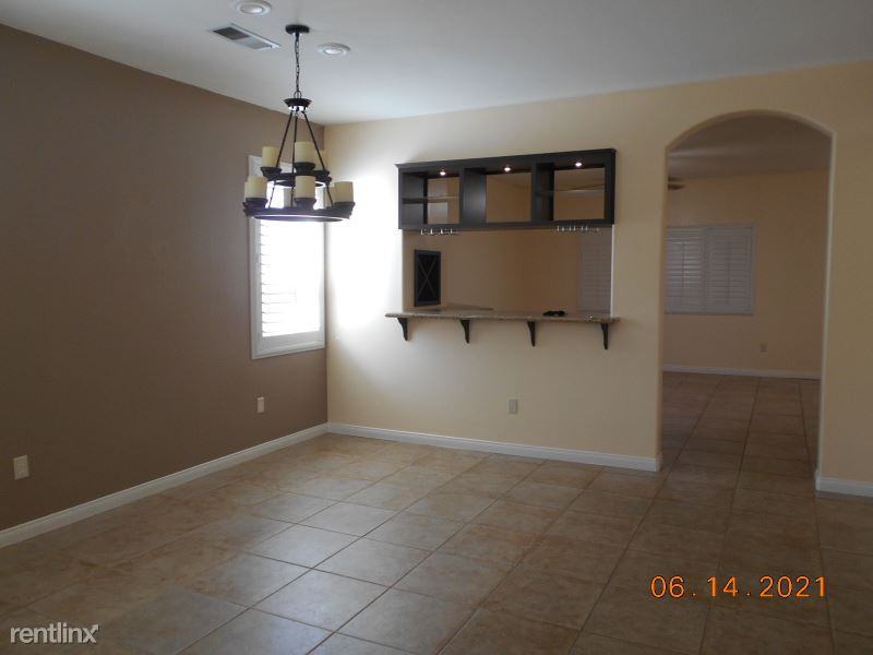 5309 Sand Dollar Ct - Photo 3 of 21