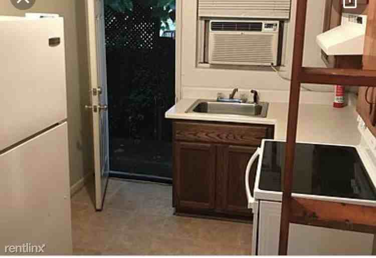 3812 Atterbury St #B