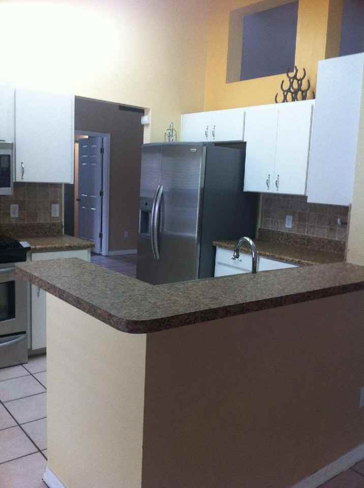 1155 Windsor Way - Photo 2 of 16