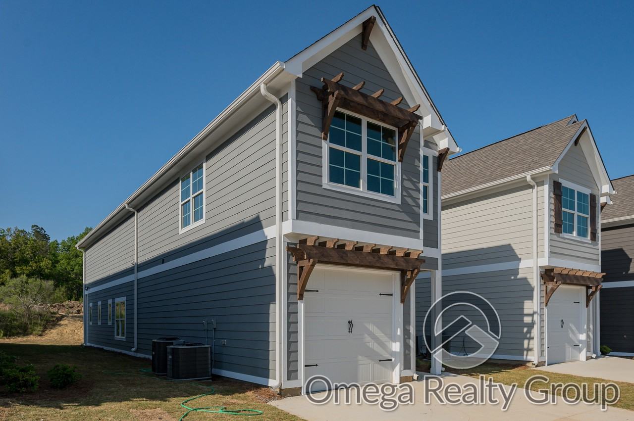 196 Creek Run Way - Photo 2 of 38