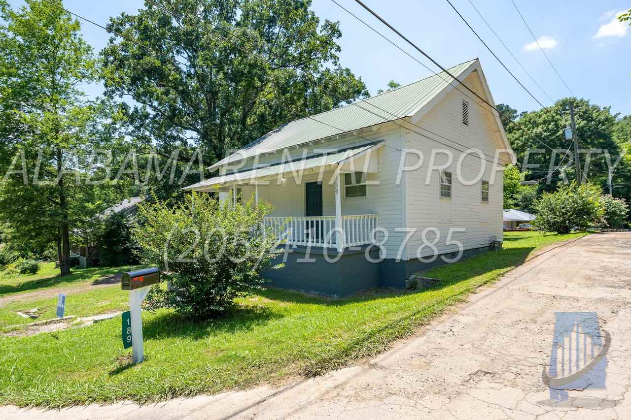 189 Branch St - Photo 3 of 20