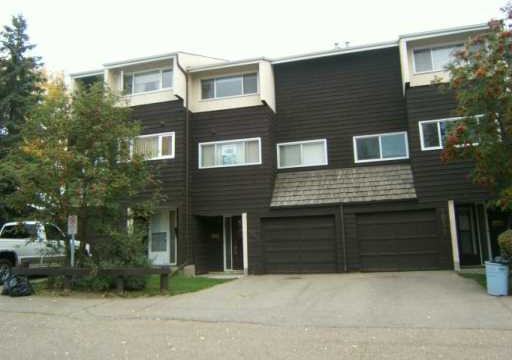 1053 Millbourne Road East Nw - Photo 2 of 6