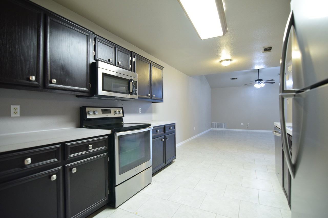 517 Deloris Dr - Photo 4 of 13