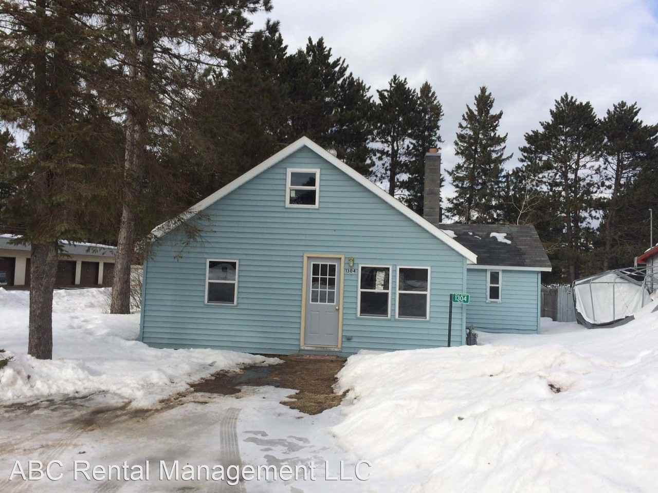 1304 2nd Ave - Photo 2 of 17