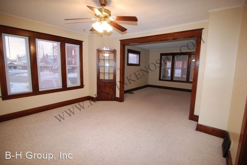 2513 Roosevelt Rd - Photo 3 of 25