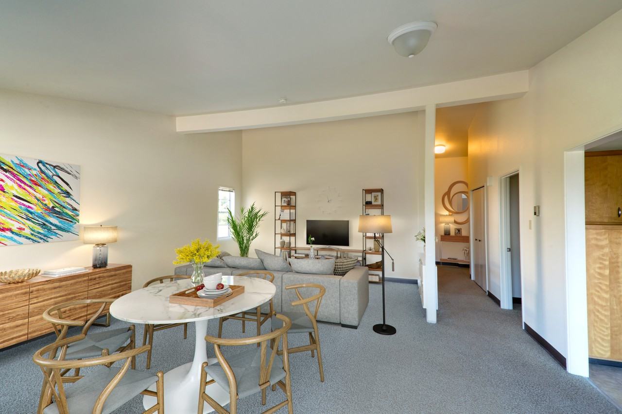 1703 Brooks Street #E - Photo 2 of 6