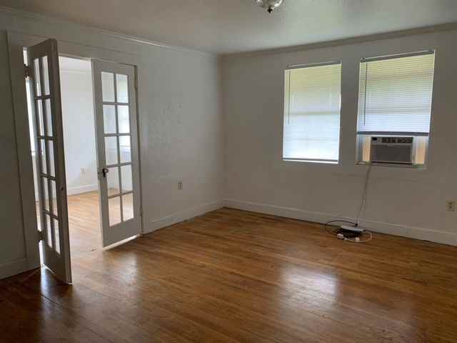 3216 3216 West Cervantes Street - 3 - Photo 2 of 4