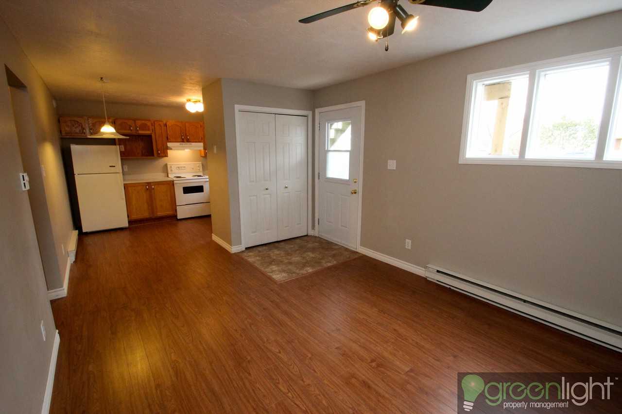 75 Redmond St #4 - Photo 2 of 10