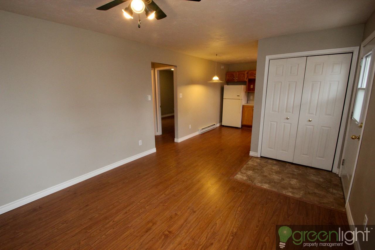 75 Redmond St #4 - Photo 3 of 10