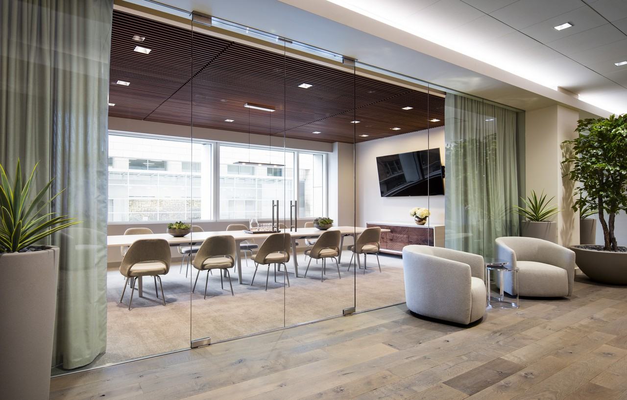 The Paramount - Photo 6 of 30