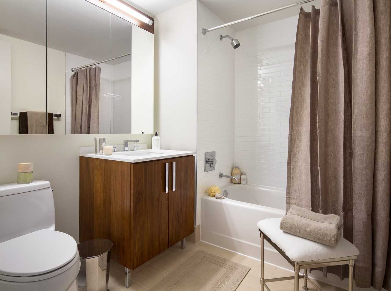 Riverwalk Point - Photo 7 of 29