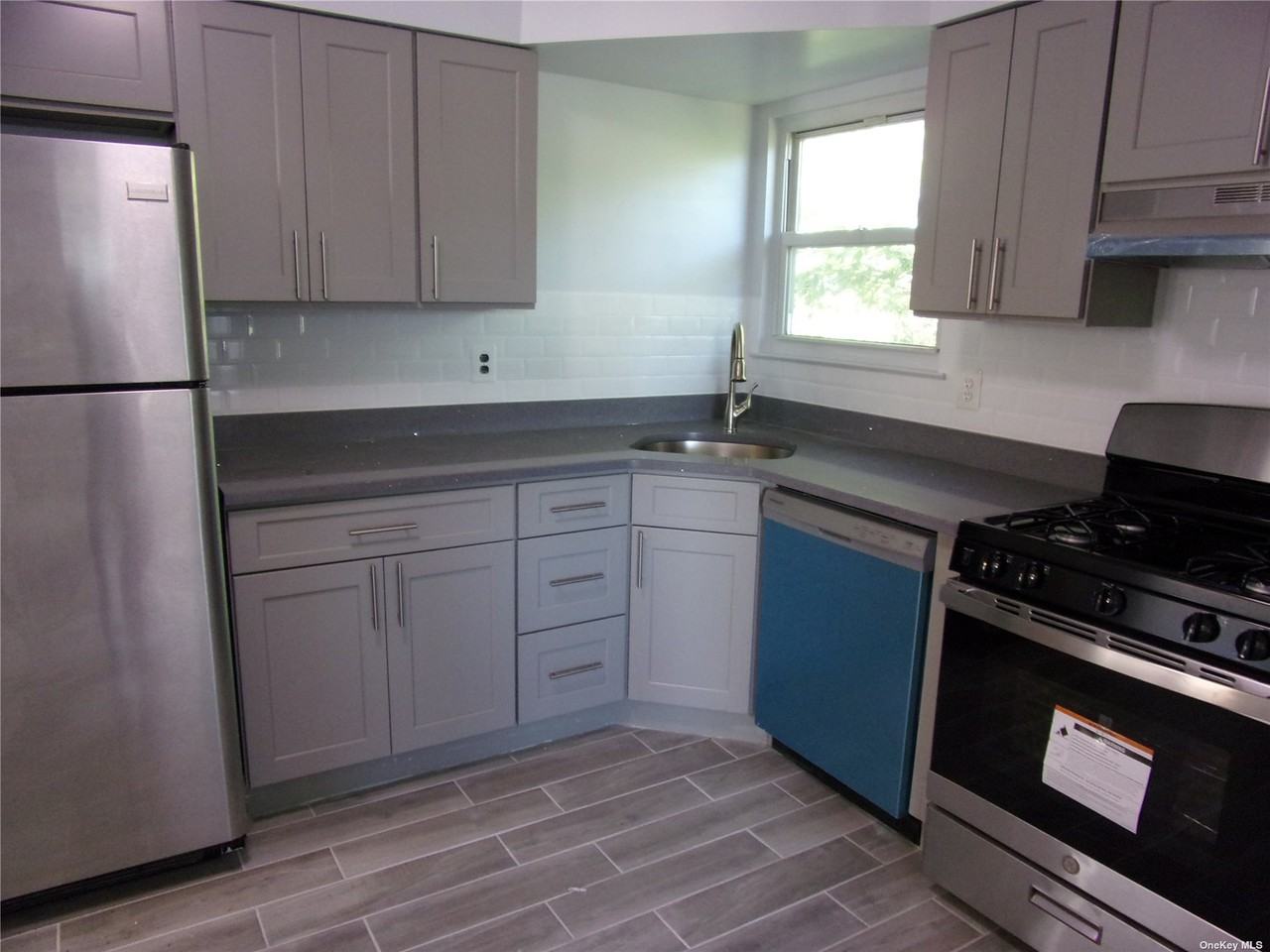 3575 Hunt Rd - Photo 2 of 13