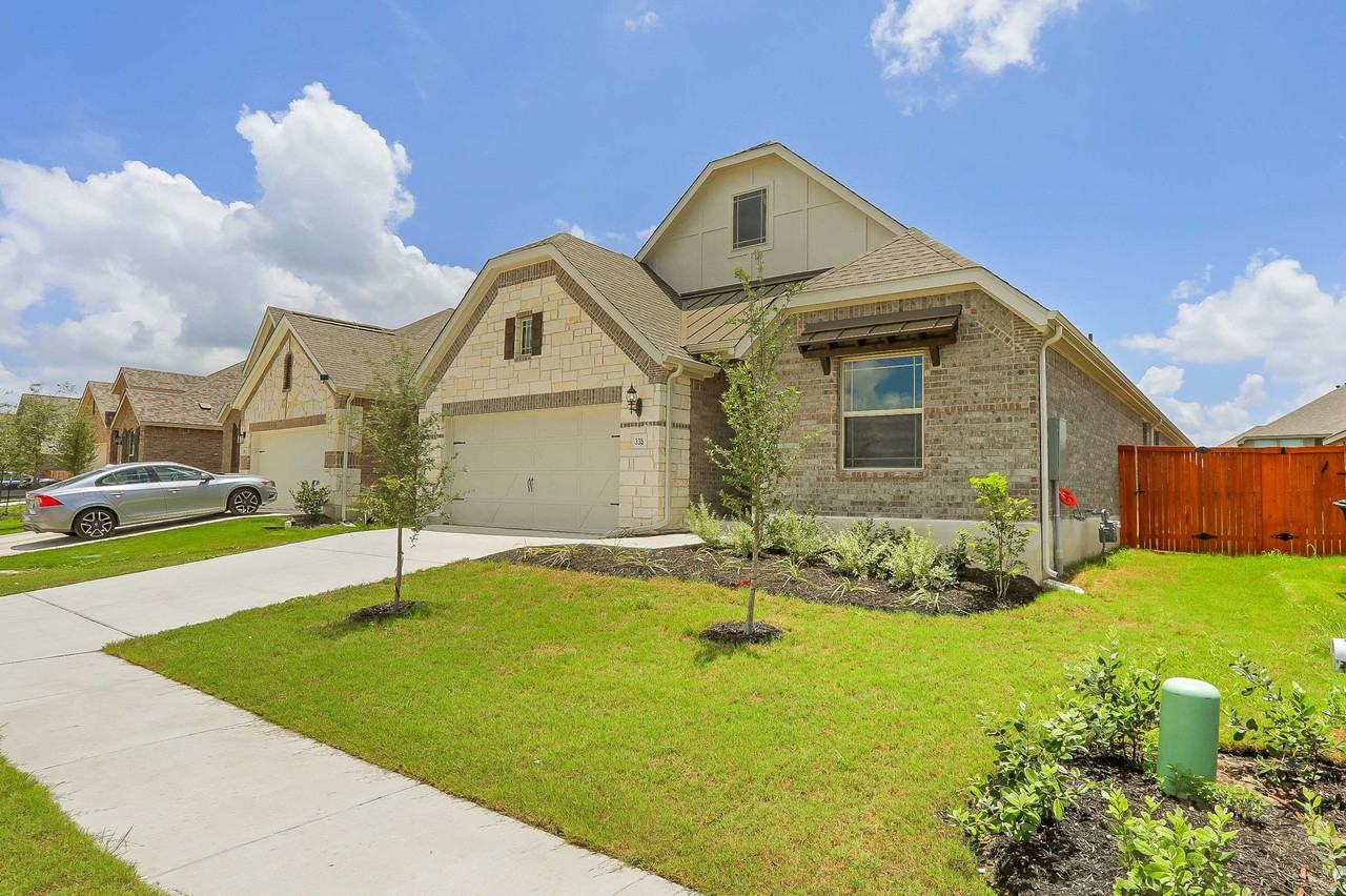 335 Spinnaker Loop #1 - Photo 2 of 26