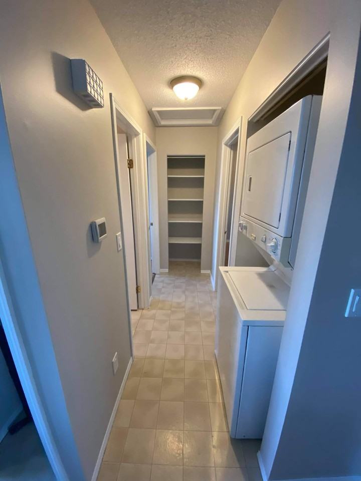 3708 Doverthorn Way Southeast - Photo 2 of 12