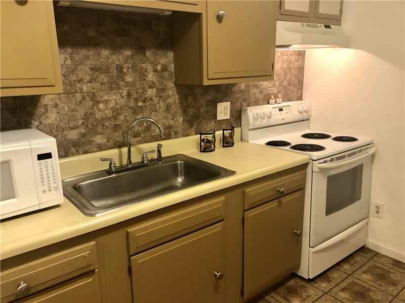 1462 Crittenden Rd - Photo 2 of 17