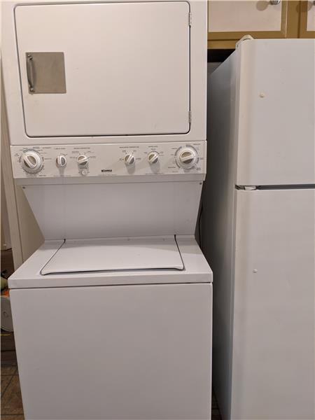 1462 Crittenden Rd - Photo 5 of 17