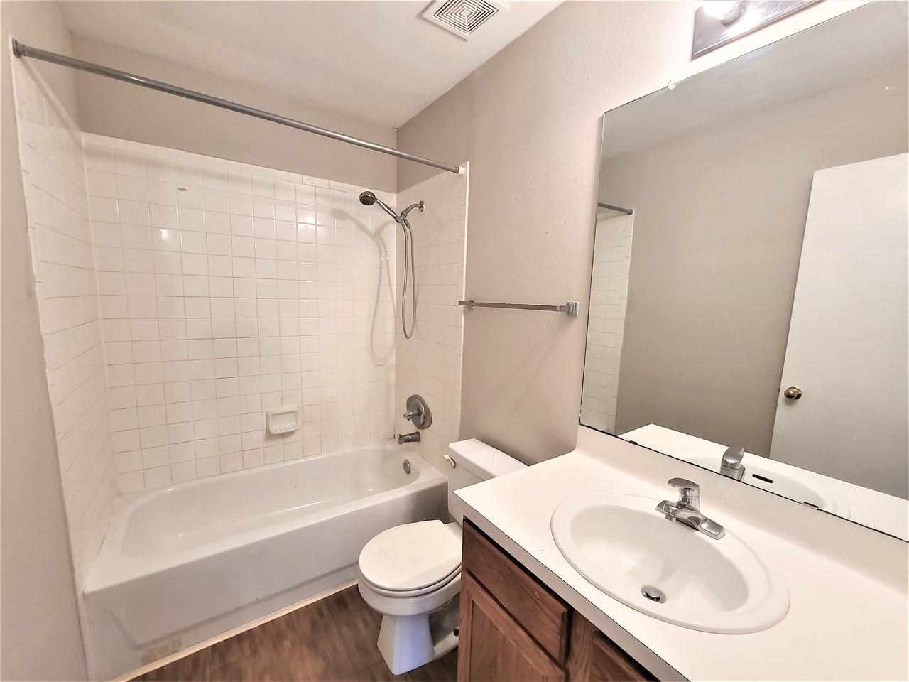 16022 Old River Road - Photo 7 of 9