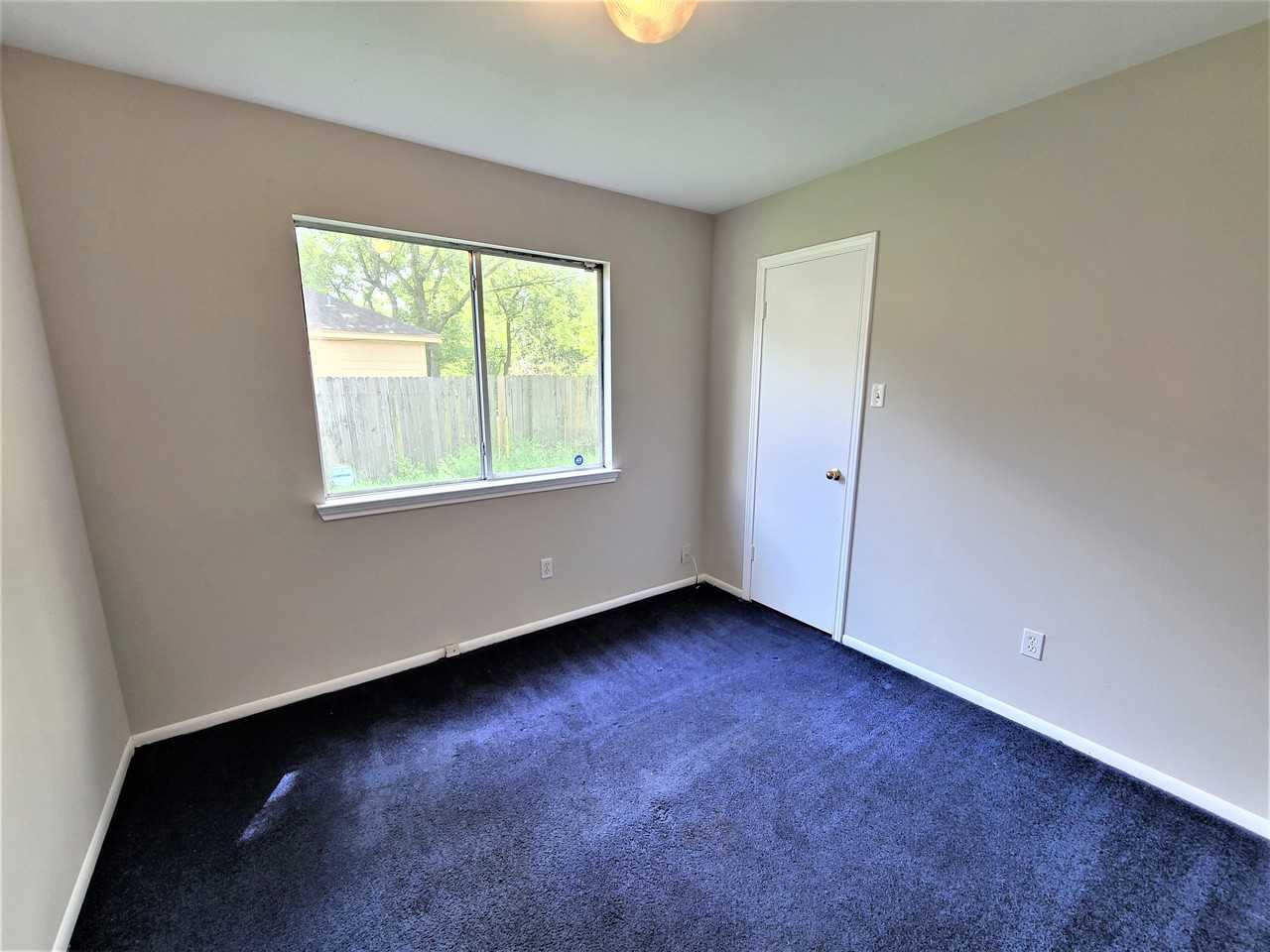 16022 Old River Road - Photo 5 of 9