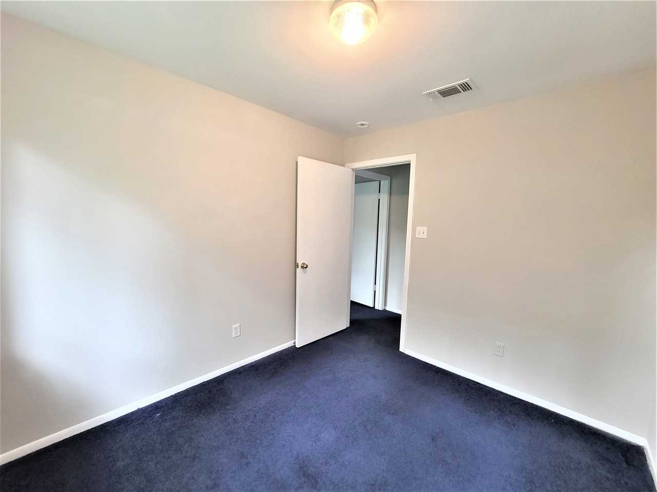 16022 Old River Road - Photo 6 of 9