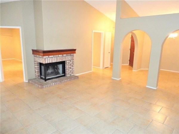 2218 W Ian Dr - Photo 3 of 8