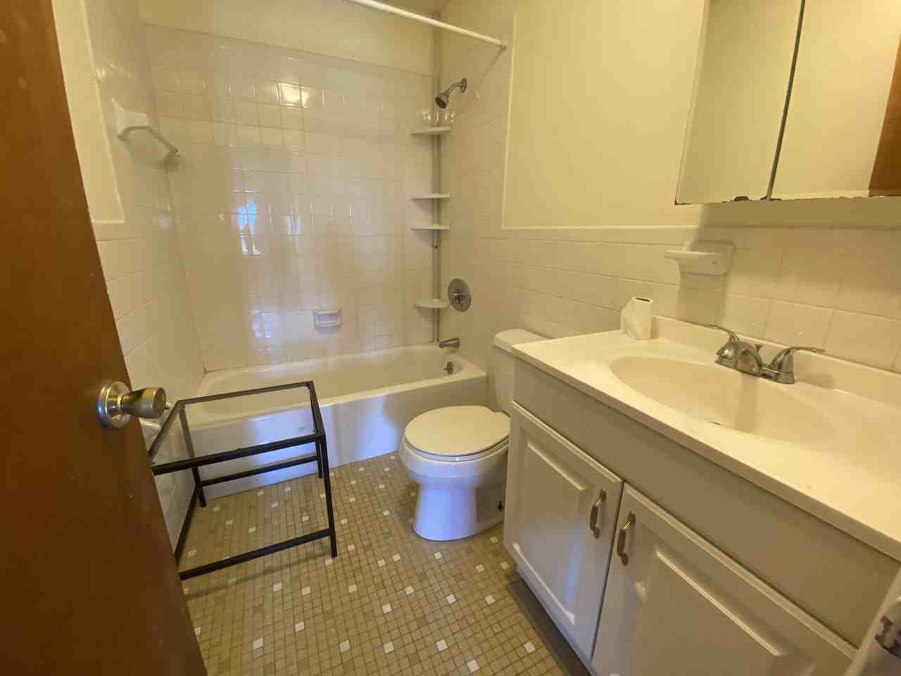 157 Pleasant St