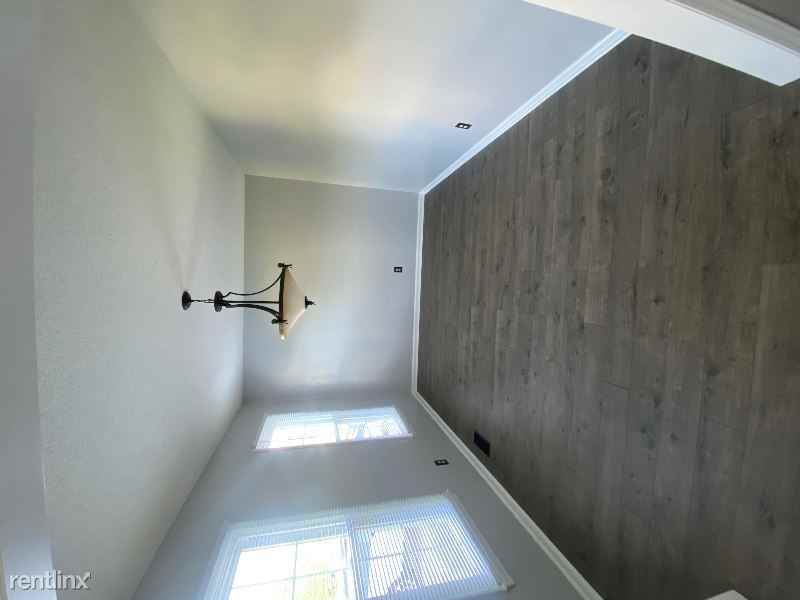 334 Stoney Creek Dr - Photo 3 of 24