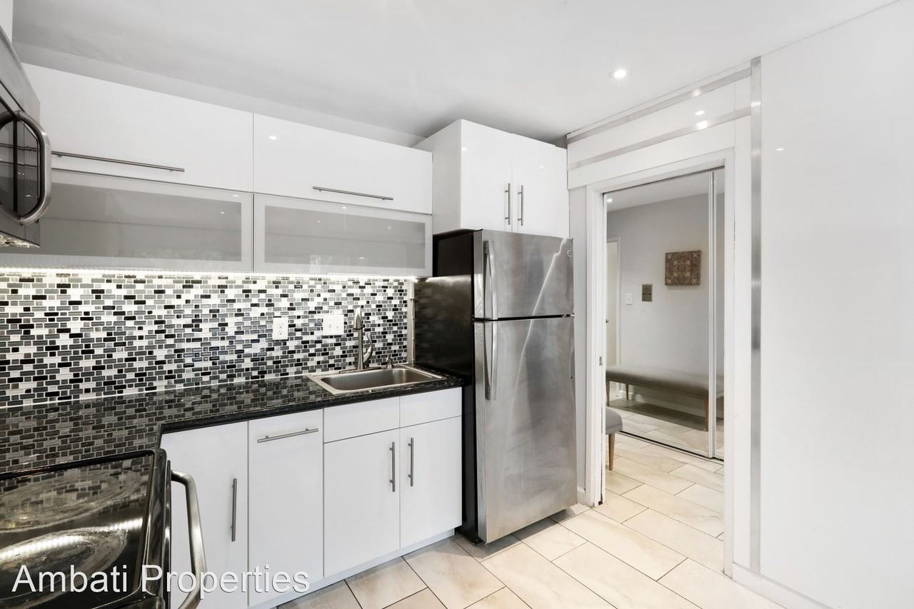 425 Orange St #108 - Photo 3 of 17