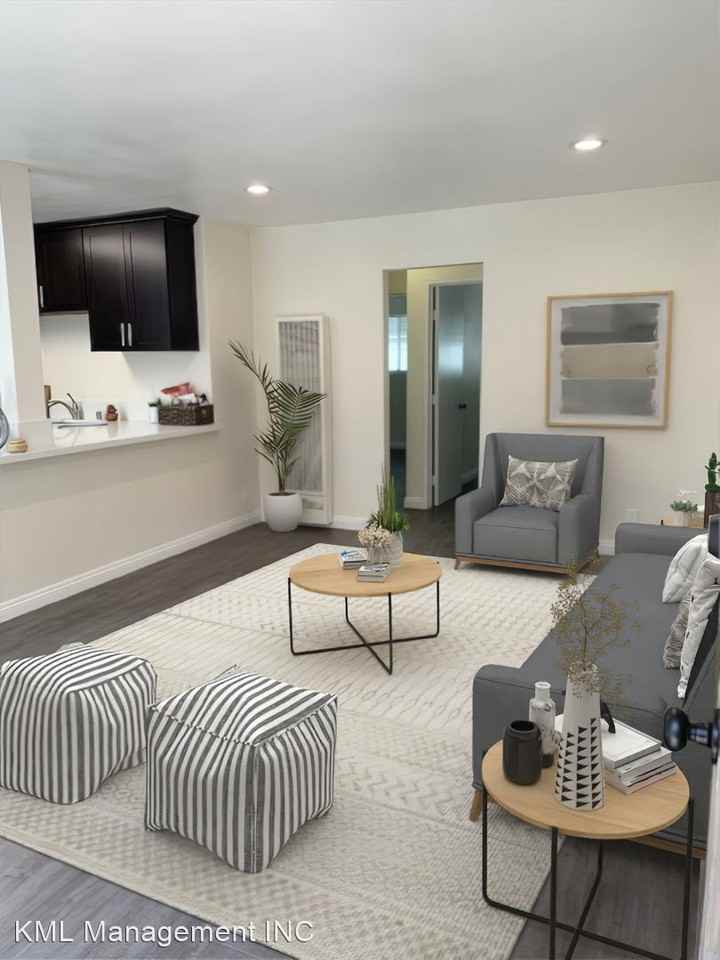 1305 N Garfield Ave. - Photo 2 of 23