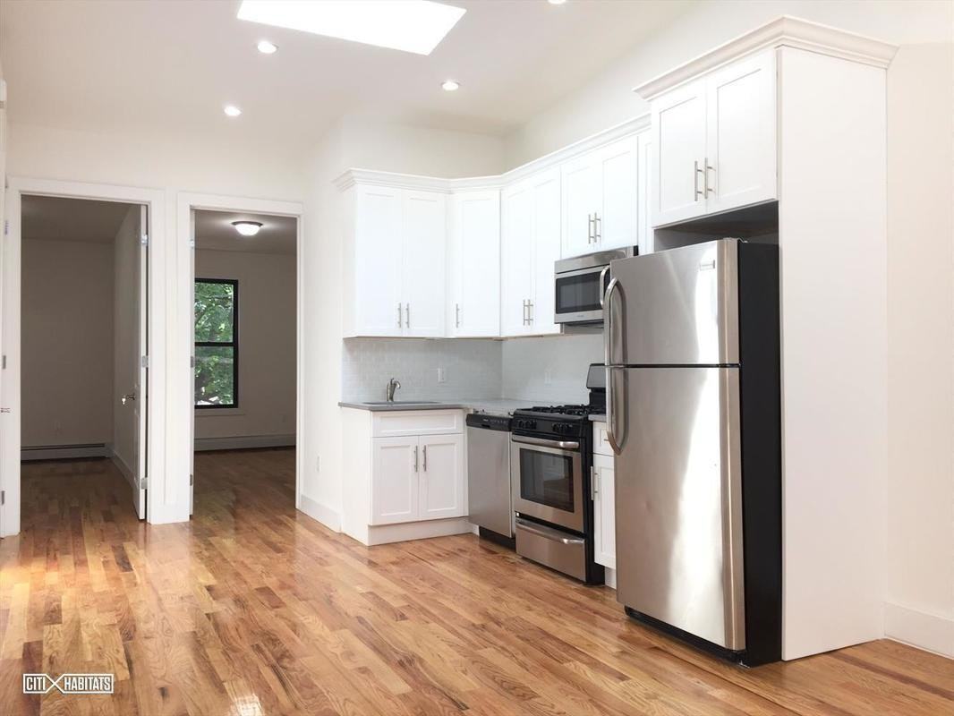 295 Arlington Ave #2 - Photo 2 of 5