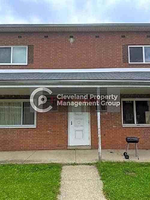 23901 Banbury Cir Apt 7 #Apt 7