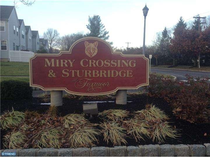 26 Chatham Ct - Photo 2 of 16