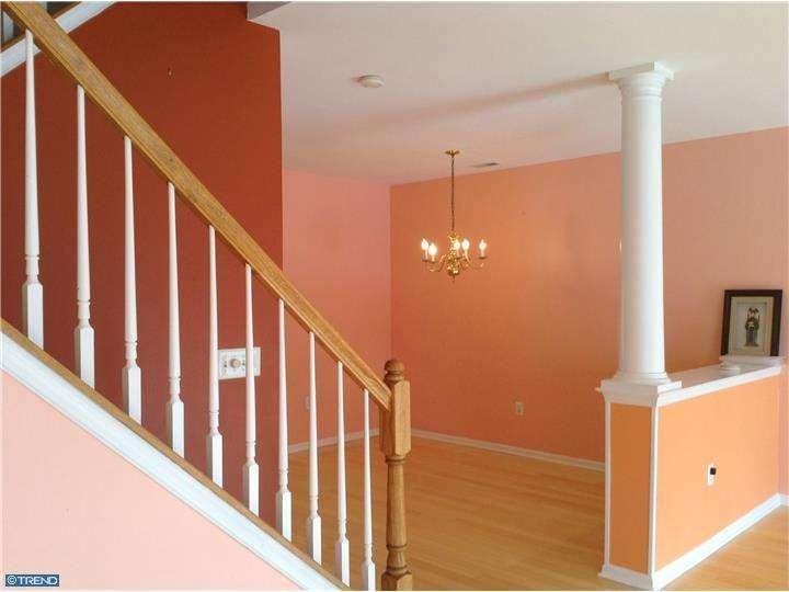 26 Chatham Ct - Photo 3 of 16