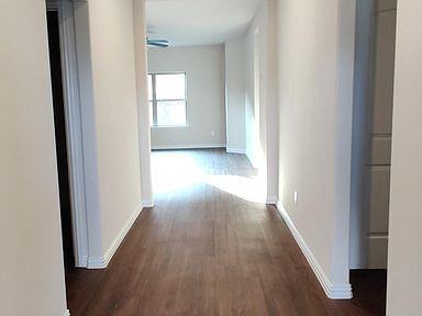 109 Dartmouth Ave - Photo 3 of 14