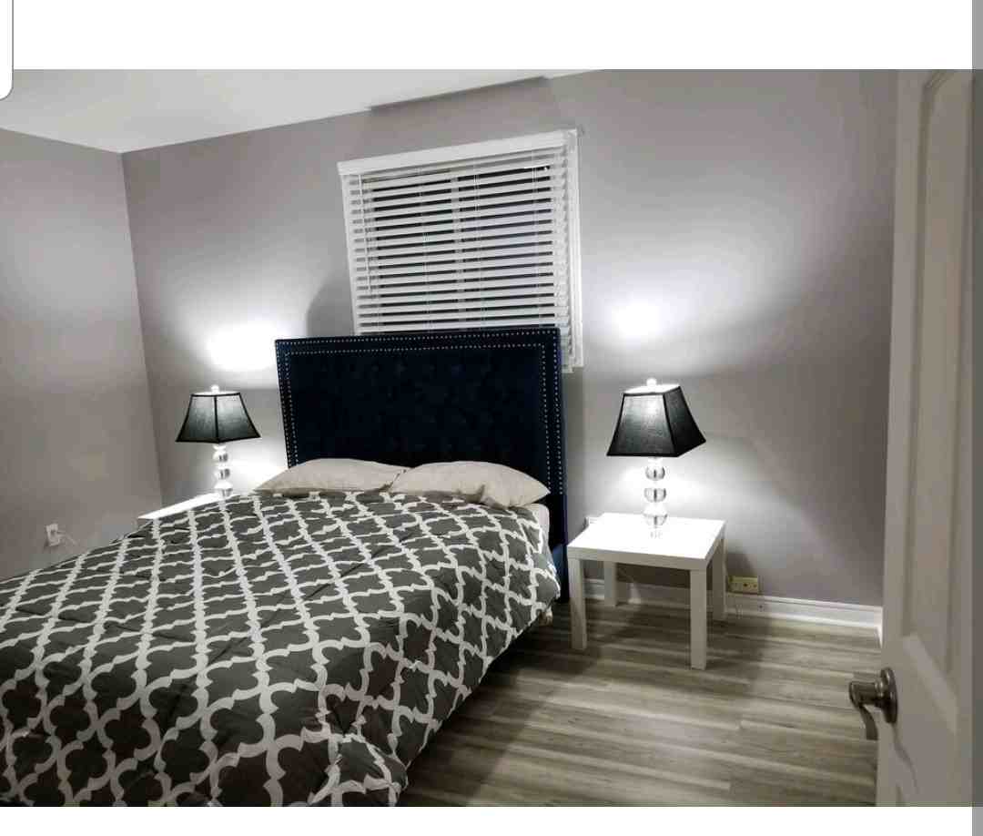 909 Pillette Road - Photo 2 of 11